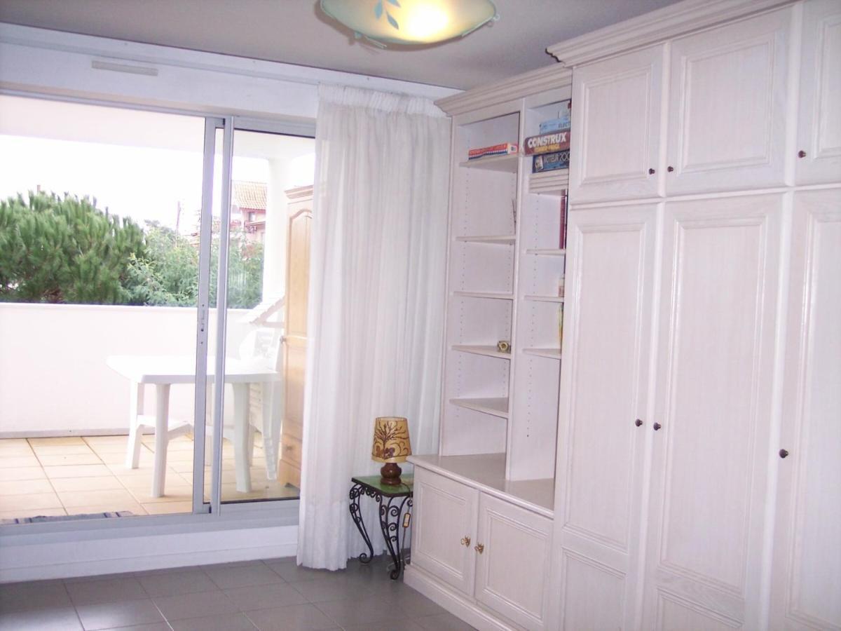 Apartment Calme A - Terrasse - Proche Et Centre - Equipe Pour 2 Pers. - Fr-1-319-42