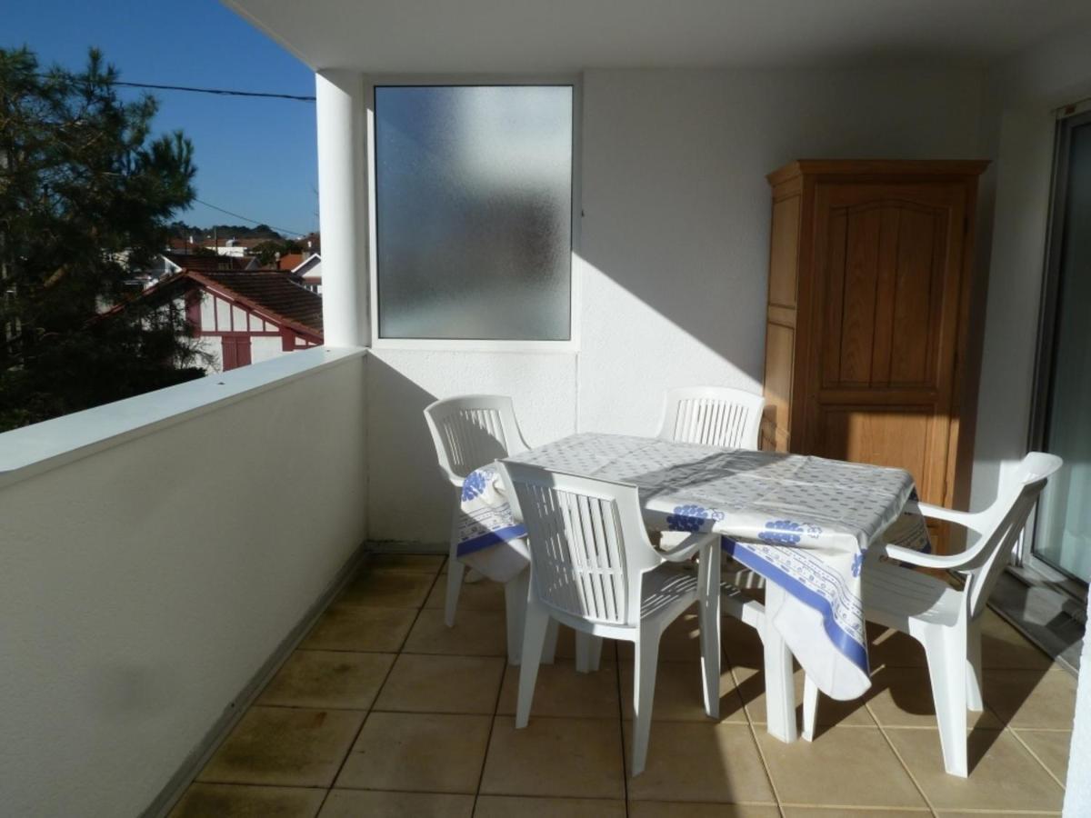 Apartment Calme A - Terrasse - Proche Et Centre - Equipe Pour 2 Pers. - Fr-1-319-42 *