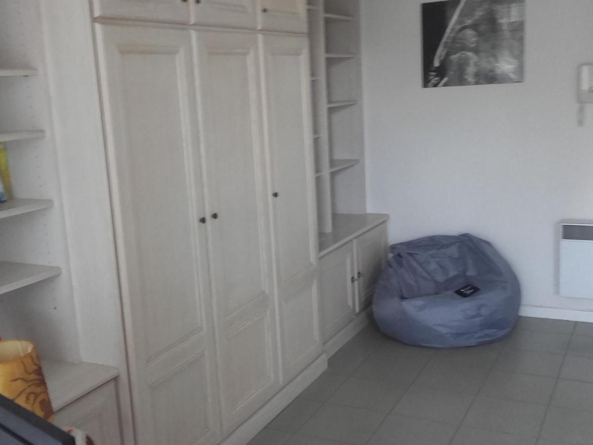 Calme A - Terrasse - Proche Et Centre - Equipe Pour 2 Pers. - Fr-1-319-42 Apartment